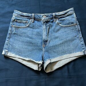 Abercrombie & Fitch Blue Jean Shorts The Mom Short High Rise